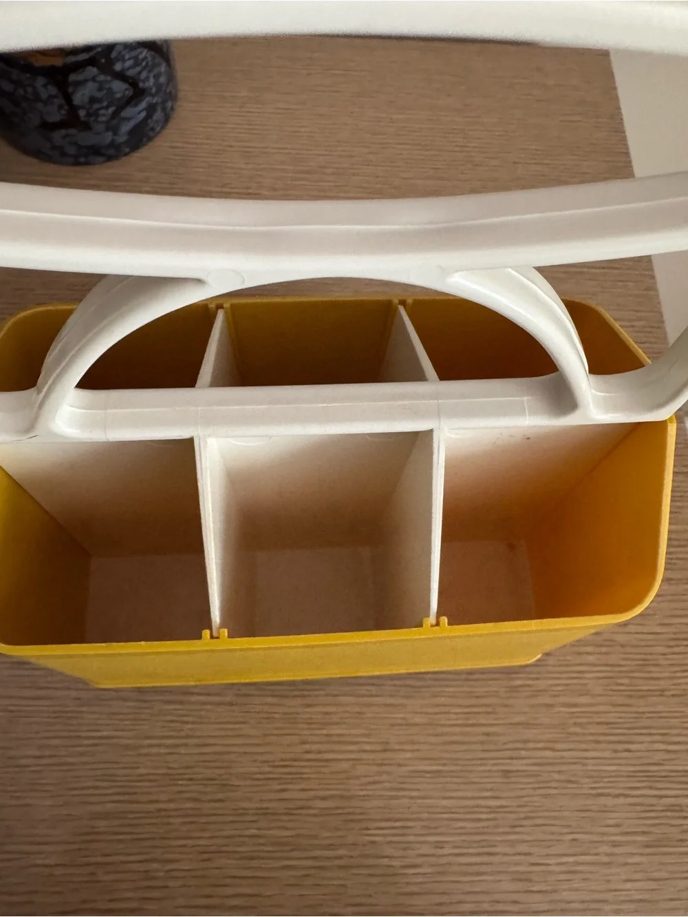 70s Vintage Yellow & White Plastic Utensil/Accessory Caddy - Picture 8 of 9